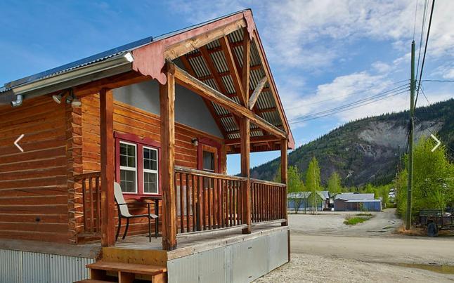 Klondike Kate'S Cabins Hotel Dawson City Exterior foto